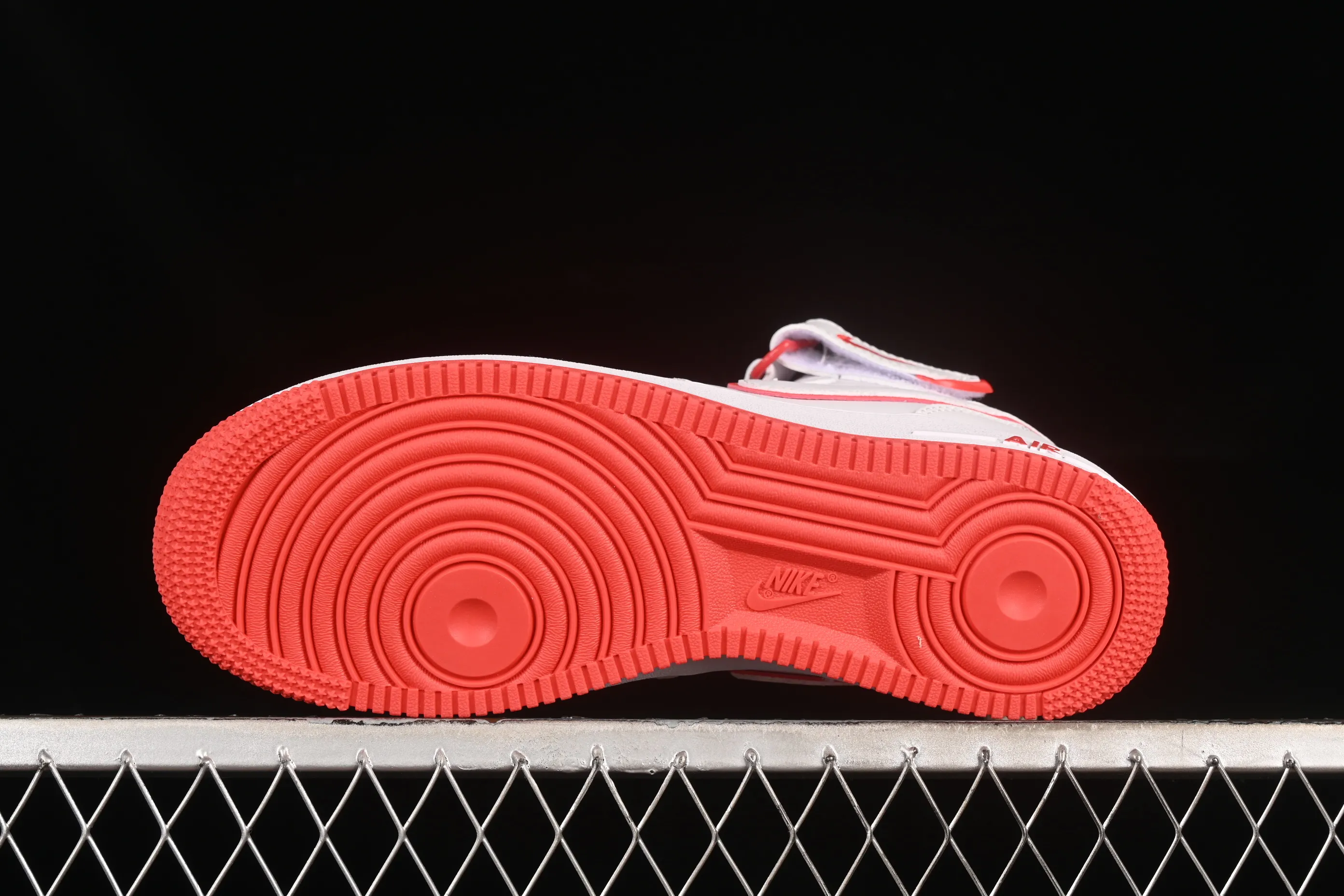All Categories Nk Air Force 1 Air Force Series Nk Air Force 1 Mid Air Force Mid Nk Air Force 1'07 Mid Beige Red Starry Mid Top Air Force One Casual Sneakers WP5623-832